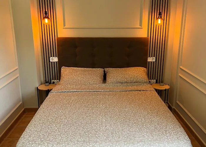Casa Rodasa - 2 Bedrooms, Roof Terrace, Airco, Front-Terrace, Back-Patio, Communal Pool, Etc