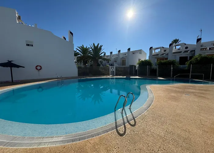 Contemporary House In Cabo Roig